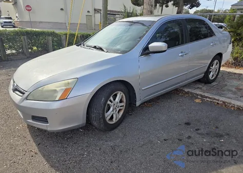 2006 Honda Accord 2.4 Ex from USA, damaged, VIN 1HGCM56866A003159